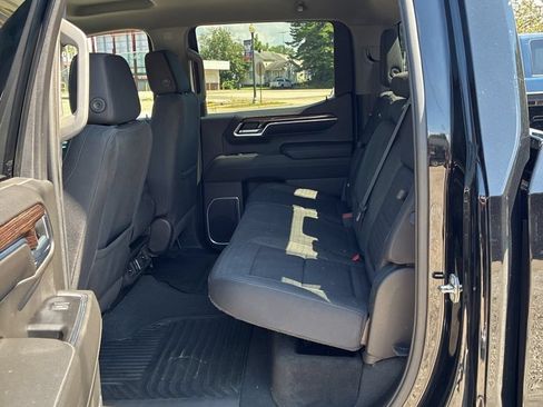 Used 2022 GMC Sierra 1500 Elevation AWD/4WD image 12