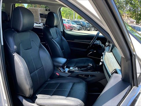 Used 2022 Kia Telluride EX w/ EX Premium Package image 9