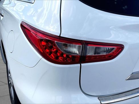 Used 2014 INFINITI QX60 FWD w/ Deluxe Touring Package image 28