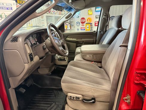 Used 2003 Dodge Ram 1500 Truck ST image 13