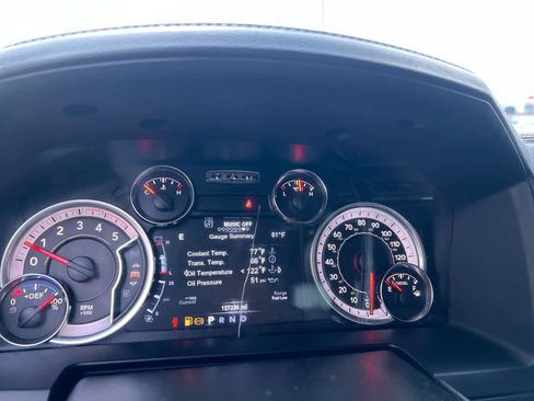 Used 2018 RAM 2500 Laramie AWD/4WD image 15