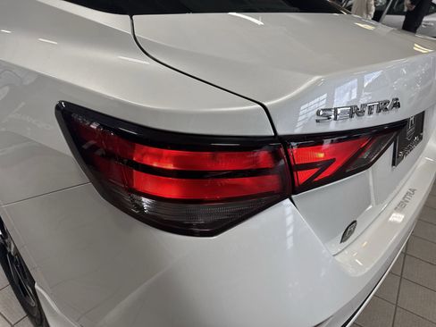 Certified 2025 Nissan Sentra SV image 35