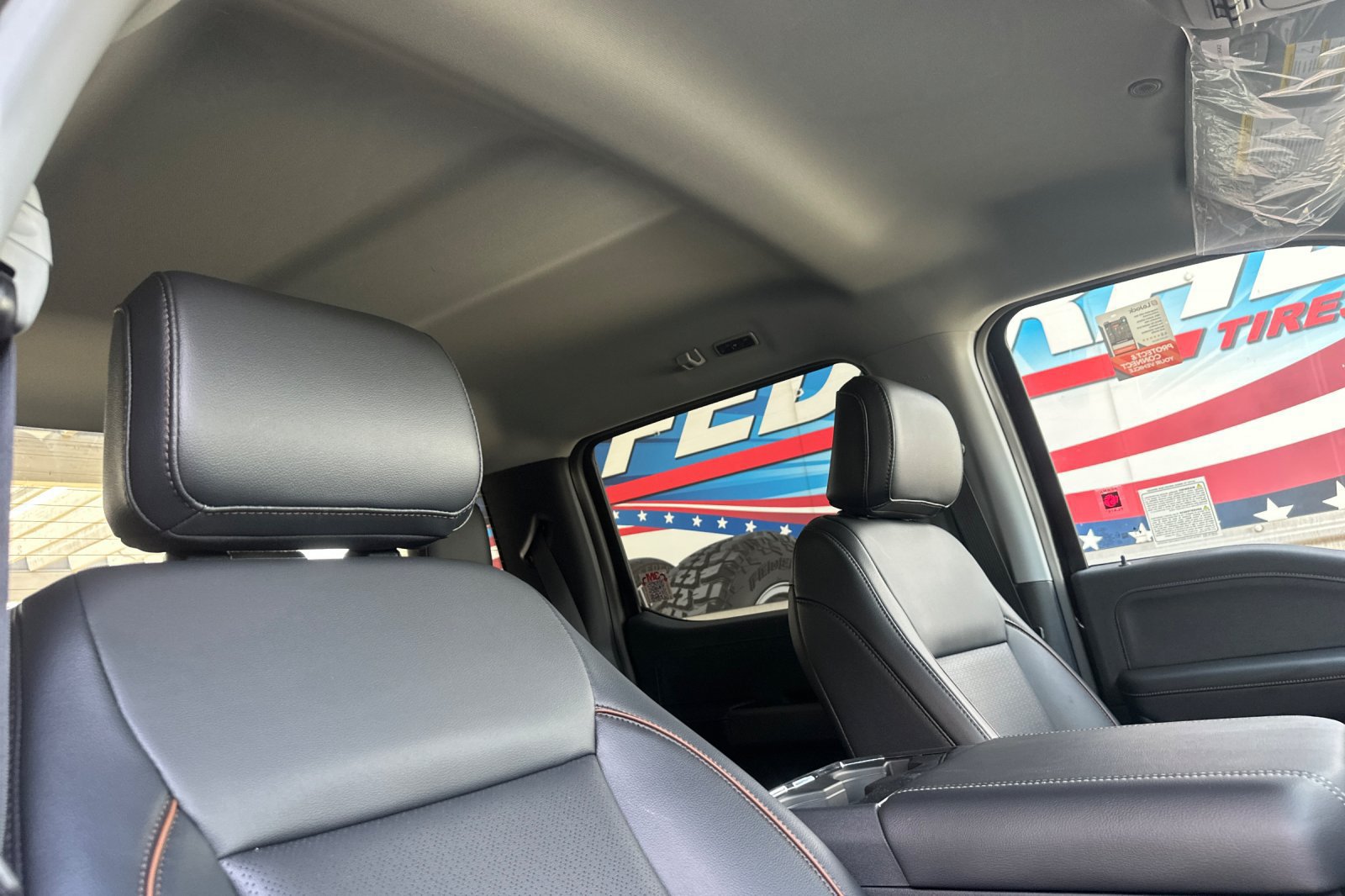 New 2026 Ford F250 Lariat w/ Black Appearance Package AWD/4WD image 16