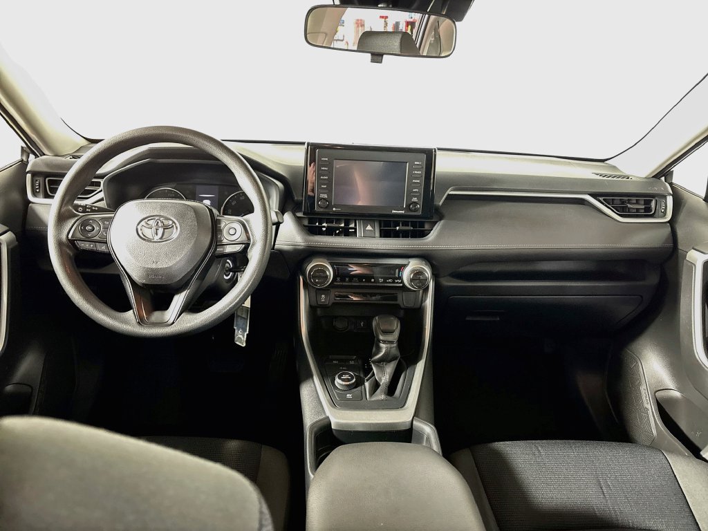 Used 2020 Toyota RAV4 LE w/ All Weather Liner Package AWD/4WD image 12