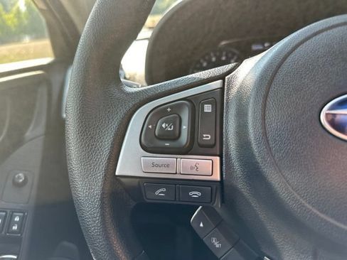 Used 2018 Subaru Forester 2.5i Premium AWD/4WD image 37