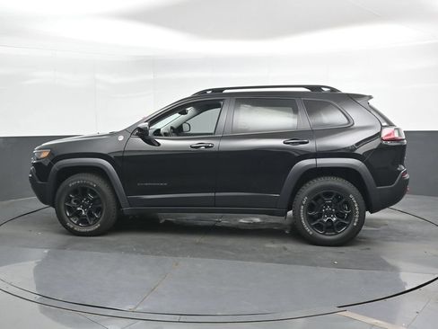 Used 2022 Jeep Cherokee Trailhawk w/ Premium Leather Package AWD/4WD image 8