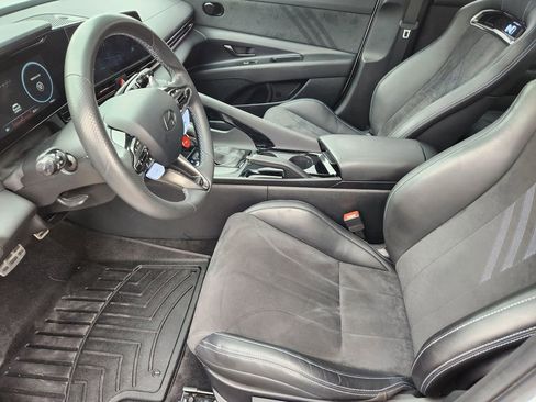 Used 2025 Hyundai Elantra N image 13