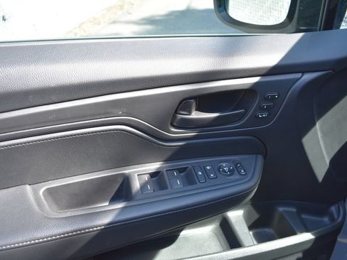 Used 2025 Honda Odyssey Sport-L image 11