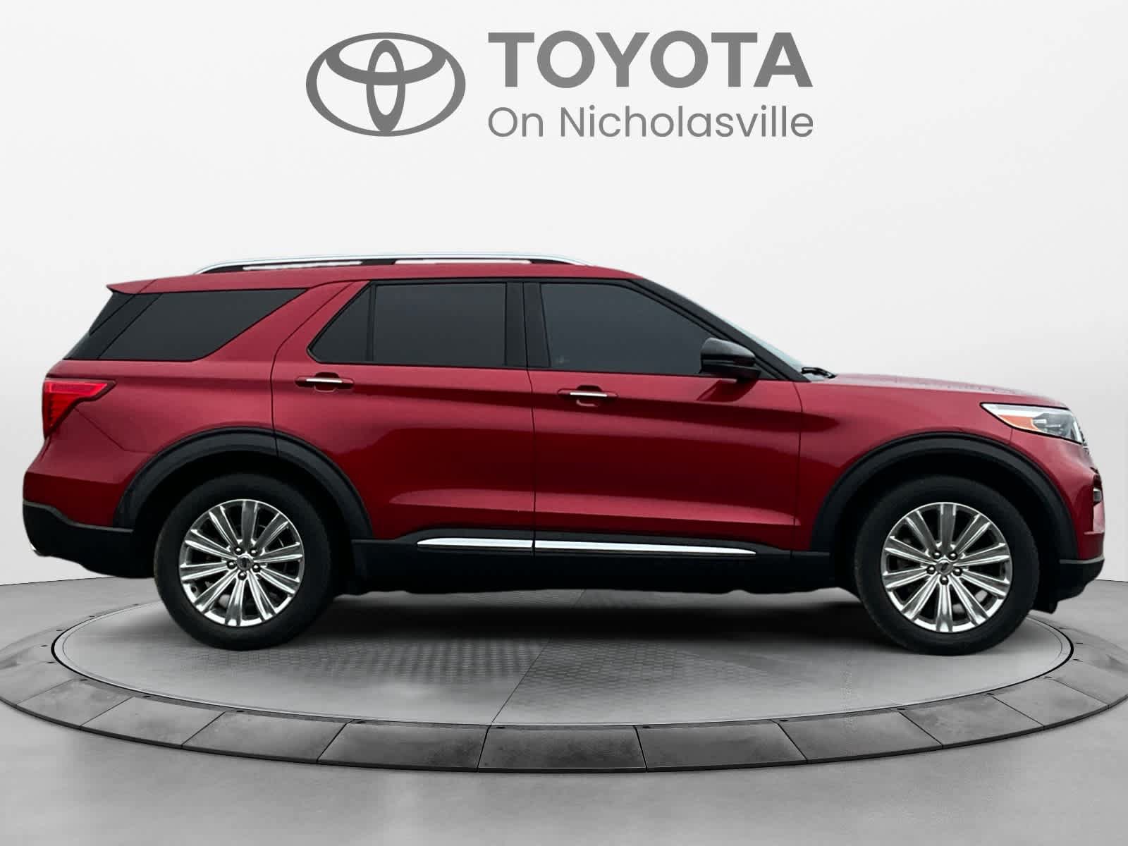 Used 2020 Ford Explorer Limited w/ Class III Trailer Tow Package AWD/4WD image 6