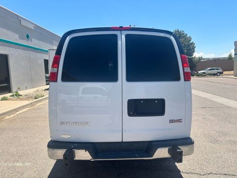 Used 2020 GMC Savana 2500 w/ Driver Convenience Package RWD image 4
