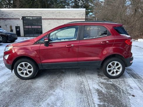 Used 2019 Ford EcoSport SE image 2