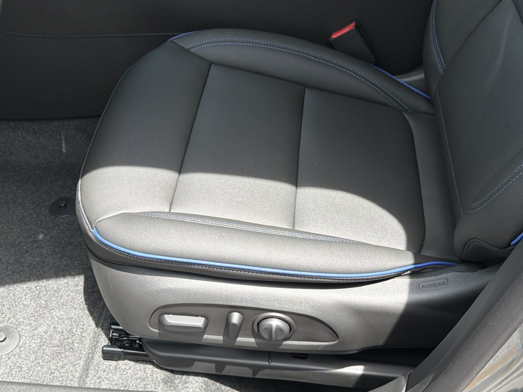 New 2026 Buick Envista Sport Touring w/ Convenience I Package FWD image 25