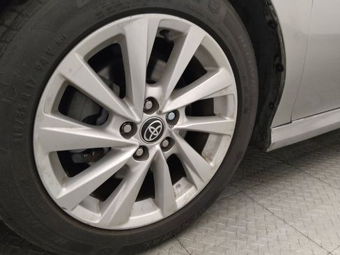 Used 2022 Toyota Camry LE FWD image 31