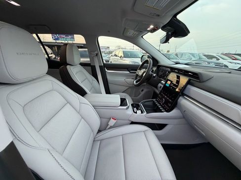 Used 2026 GMC Terrain Denali w/ LPO, Floor Liner Package image 19