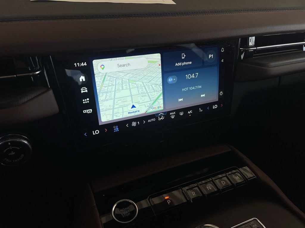 Used 2025 Lincoln Navigator Reserve AWD/4WD image 35
