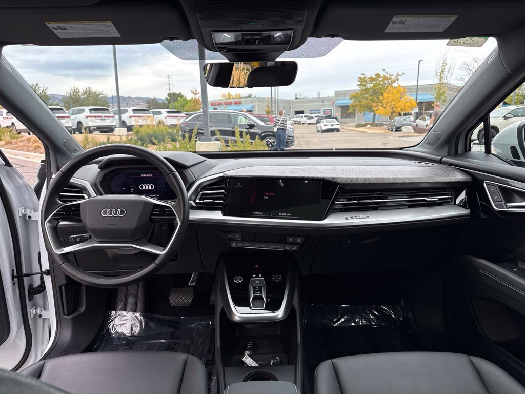 Used 2024 Audi Q4 e-tron Premium Plus w/ Premium Plus AWD/4WD image 12