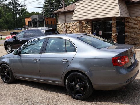 Used 2006 Volkswagen Jetta TDI FWD image 7