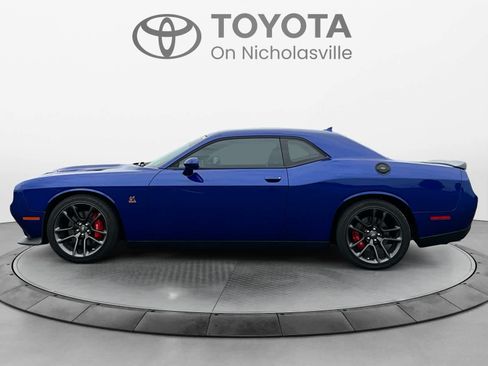 Used 2021 Dodge Challenger R/T Scat Pack w/ Driver Convenience Group RWD image 2