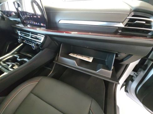 Used 2026 Chevrolet Traverse Z71 w/ Enhanced Driving Package AWD/4WD image 30