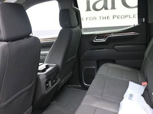 New 2026 Chevrolet Silverado 1500 LT w/ All Star Edition Plus image 9