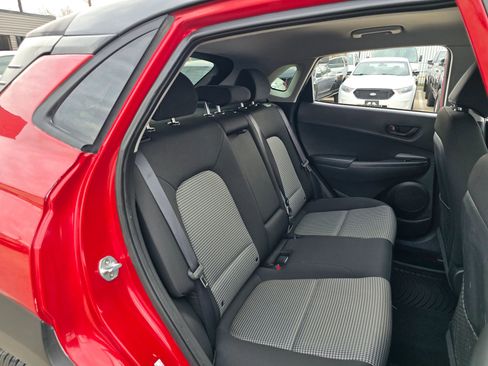 Used 2018 Hyundai Kona SEL image 32