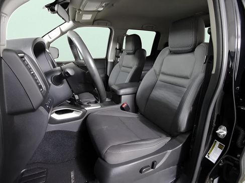 Used 2024 Nissan Frontier SV w/ SV Convenience Package RWD image 27