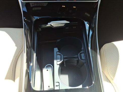 New 2026 Mercedes-Benz C 300 4MATIC Sedan image 24