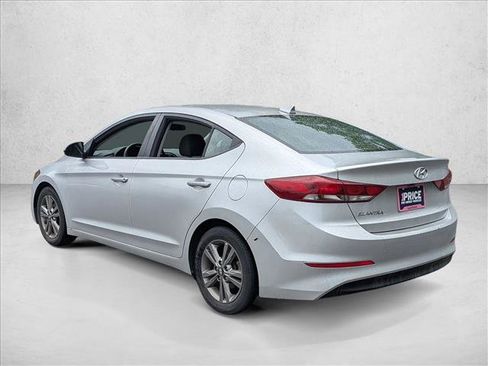 Used 2018 Hyundai Elantra SEL w/ Cargo Package FWD image 7