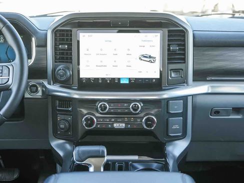 Certified 2025 Ford F150 Lariat AWD/4WD image 13
