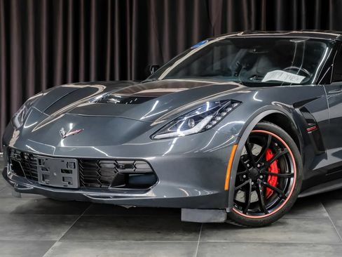Used 2017 Chevrolet Corvette Grand Sport RWD image 6
