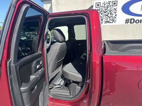 Used 2021 RAM 1500 Classic Warlock AWD/4WD image 12