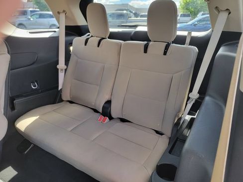 Certified 2023 Ford Explorer XLT AWD/4WD image 21