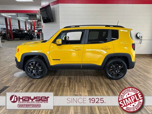 Certified 2018 Jeep Renegade Altitude AWD/4WD image 2