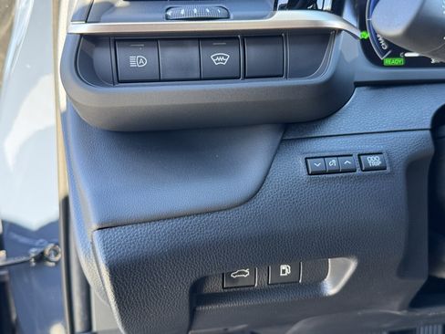 New 2026 Toyota Crown XLE image 17