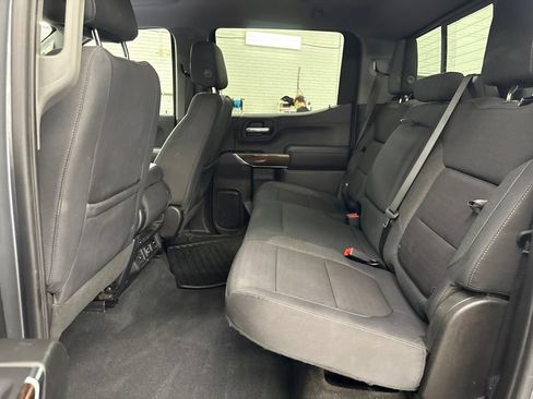 Used 2019 GMC Sierra 1500 SLE w/ SLE Value Package AWD/4WD image 12