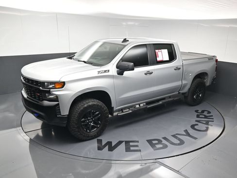 Used 2021 Chevrolet Silverado 1500 Custom Trail Boss AWD/4WD image 28