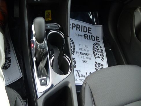 Used 2025 Buick Encore GX Preferred image 31