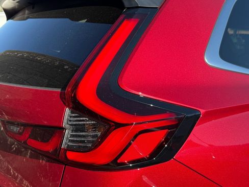 Used 2025 Honda CR-V Sport-L image 9