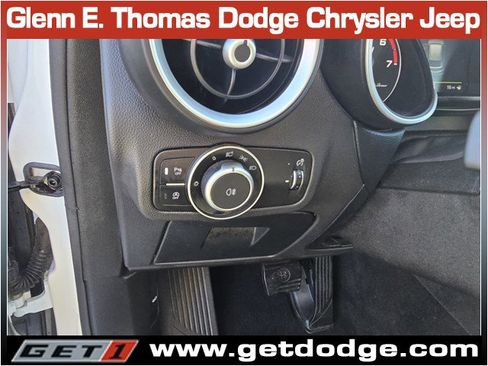 Used 2019 Alfa Romeo Stelvio image 20