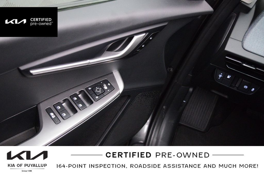 Certified 2024 Kia EV6 Light AWD/4WD image 29