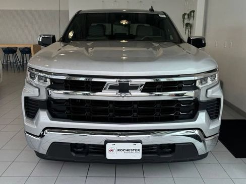 Certified 2022 Chevrolet Silverado 1500 LT w/ Leather Package AWD/4WD image 36