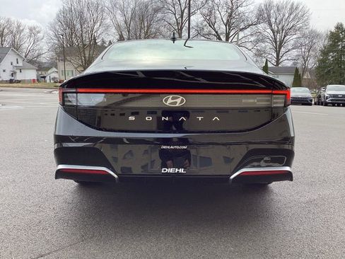 New 2026 Hyundai Sonata SEL FWD image 8