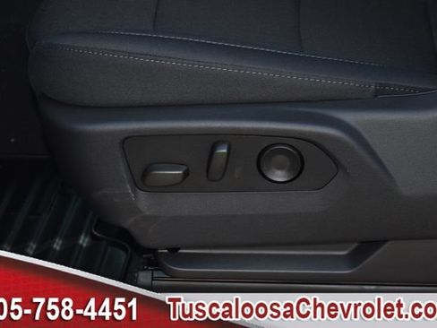 New 2026 Chevrolet Silverado 2500 Custom w/ Custom Value Package AWD/4WD image 15