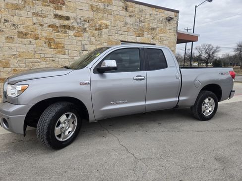 Used 2007 Toyota Tundra Limited image 2
