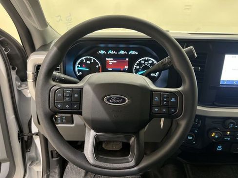 New 2026 Ford F350 XL w/ XL Chrome Package AWD/4WD image 10