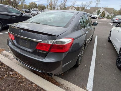 Used 2015 Honda Accord Sport image 6