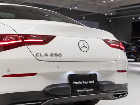 Used 2025 Mercedes-Benz CLA 250 image 30