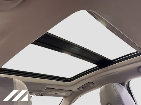 Used 2019 Chevrolet Impala LT image 21