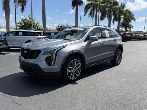 Certified 2023 Cadillac XT4 Sport FWD image 7