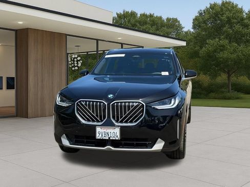 Used 2026 BMW X3 xDrive30i w/ Premium Package AWD/4WD image 3